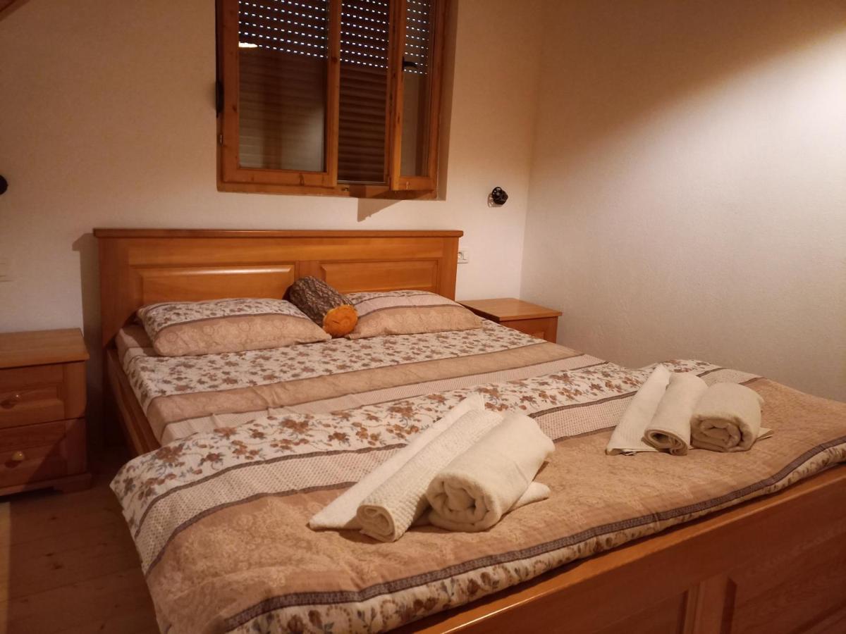 Vila Montana Dobrilovina Ngoại thất bức ảnh