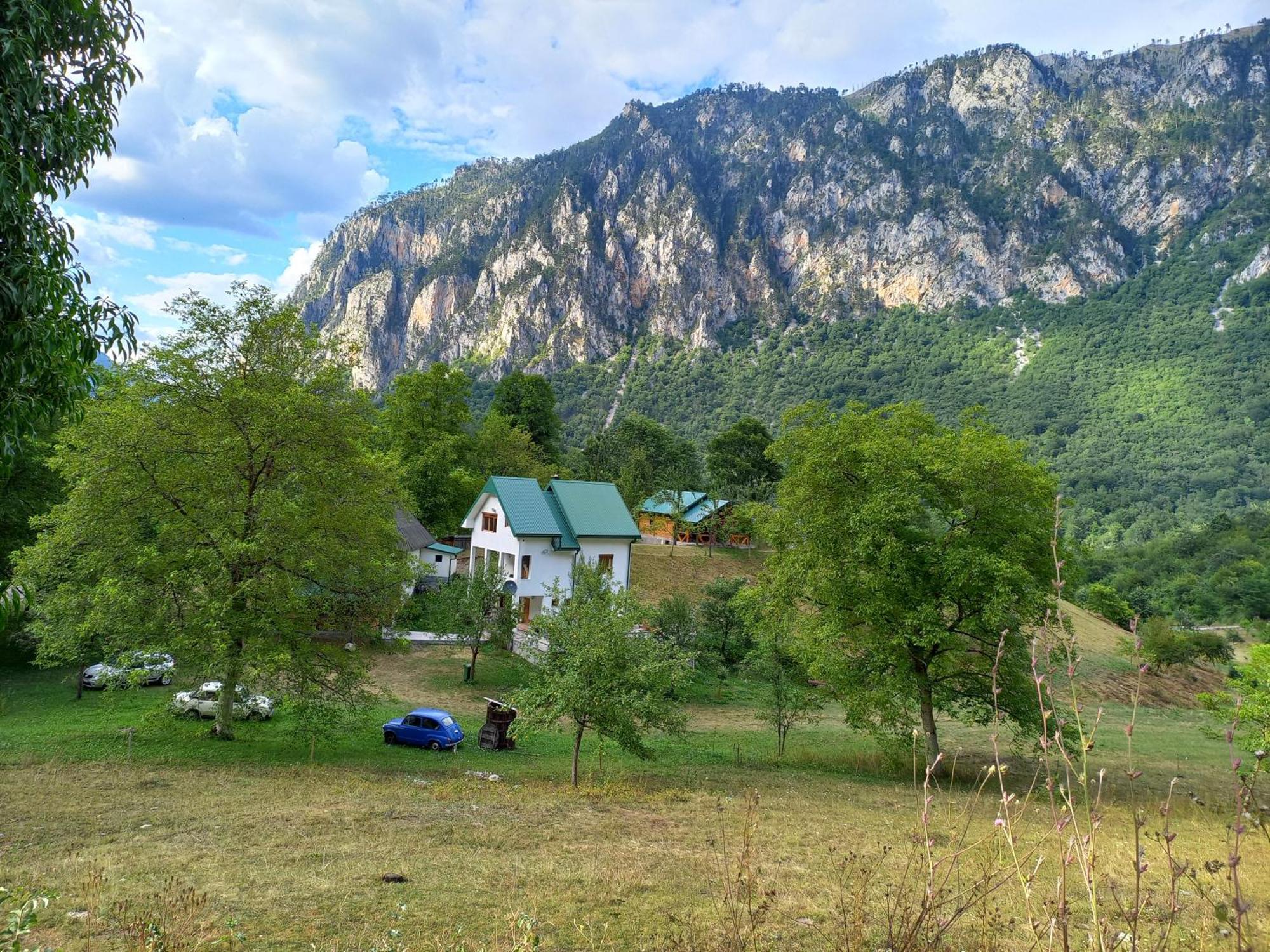 Vila Montana Dobrilovina Ngoại thất bức ảnh